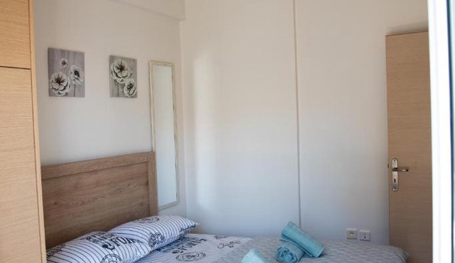 Modern apartment at Nea Artaki 2