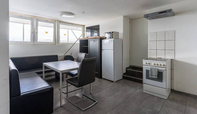 Modern apartment for workers near Frankfurt with a kitchen and free Wi-Fi