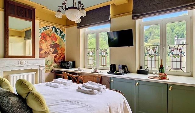 Mosane – Cosy suite by the Meuse River | Romantic getaway