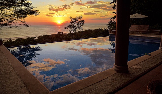 Multi-Level 6BR Villa with Outstanding Sunset and Ocean Views!