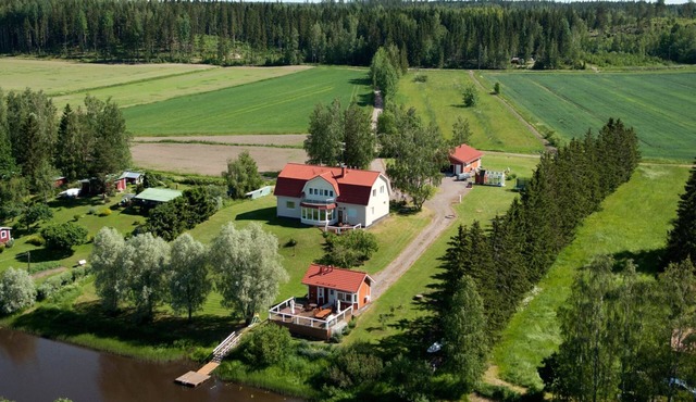 Mustijoenranta by Interhome