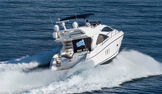 Mykonos Yacht - Yacht in Mykonos - Funseeker by Fantasia Villas