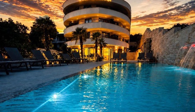 Navis Suites & Spa
