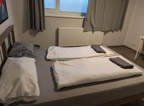 NestOaseWHV Jade-Apartments City Stay