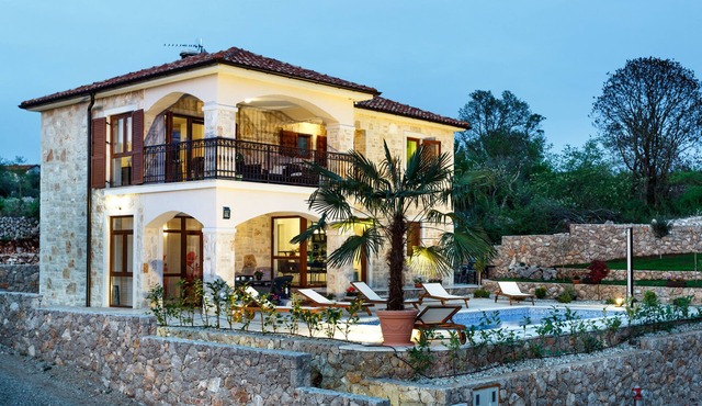 New stone villa with pool, in a quiet location - TRAVELER Reiseburo Krk - ID 2163