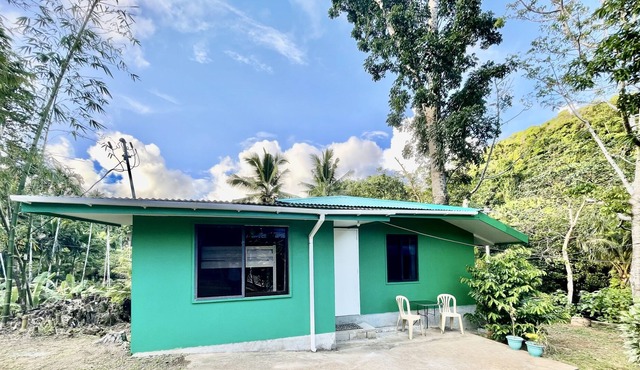 Ngermid Oasis - Cozy 2 BD & 1 BA Cottage