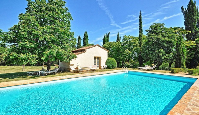 Nice apartment for 4 guests with pool, A/C, WIFI and TV