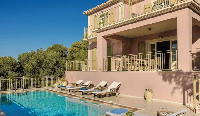 Nikolas - Three Bedroom Villa, Sleeps 6