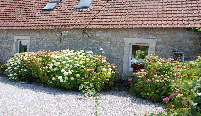 old farmhouse between Cap Gris Nez- Cap Blanc Nez 5 km from Ambleteuse and 8km