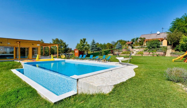 On a small hill in Me?imurj, is located this beautiful vacation home with pool.