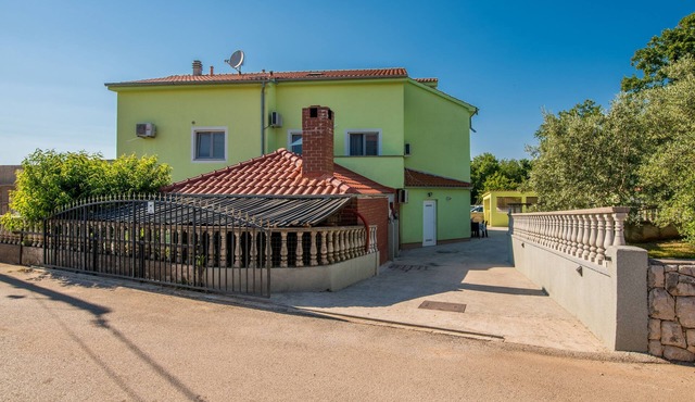 One bedroom apartment with balcony Milovcici, Krk (A-19308-a)