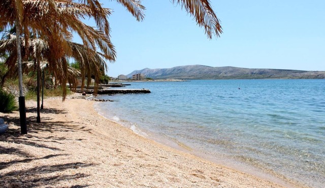One bedroom apartment near beach Vidalići, Pag (A-6359-c)