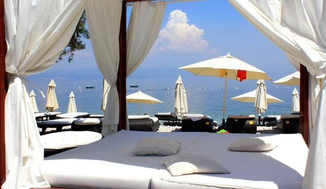 One bedroom apartment near beach Medveja, Opatija (A-3430-b)