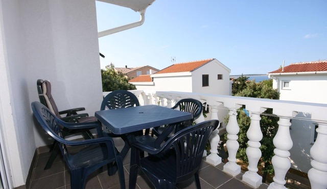 One bedroom apartment with terrace and sea view Mandre, Pag (A-6405-b)