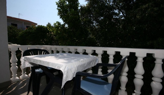 One bedroom apartment with terrace Mandre, Pag (A-6405-f)