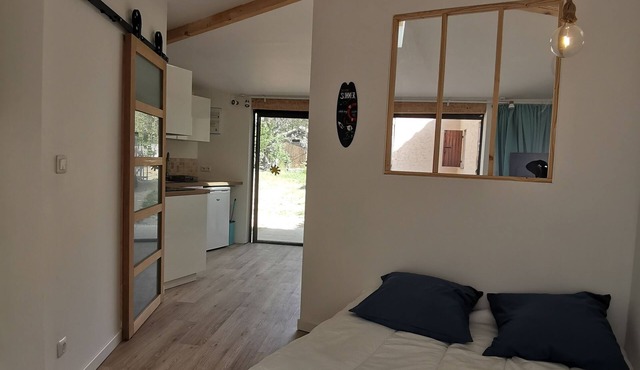 Outbuildings for rent in ceyreste/la ciotat