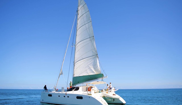 Overnight on a catamaran. A catana 471!