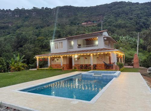 Parcela villa David mesa de los santos