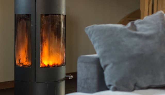 Particularly located, rural house with character near Bruges. Animal friendly.