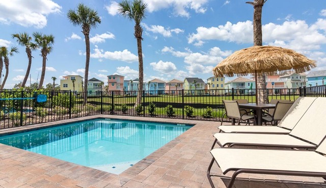 Peaceful Waterfront Paradise - Margaritaville Cottage w/Private Pool