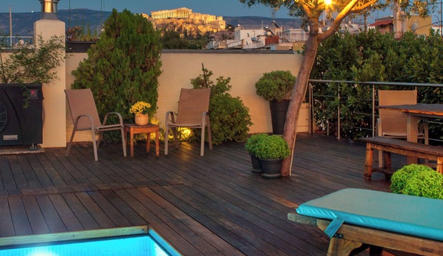Penthouse/Heated Pool/for Large Groups/AcropolisView/Ideal Location/Host Present