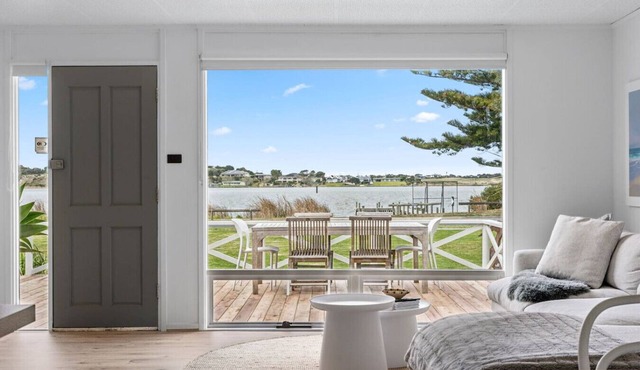 Percy`s Place: Family-friendly Waterfront Serenity