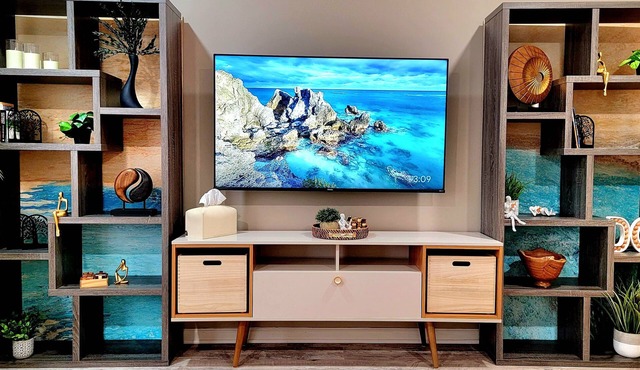 Perfectly Located Modern Downtown DC Apartment
