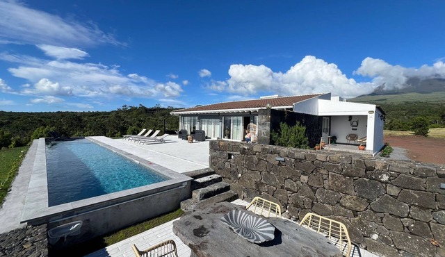 Pico Terrace