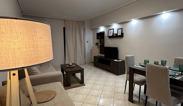 Piraeus Seaside Apartment Escape