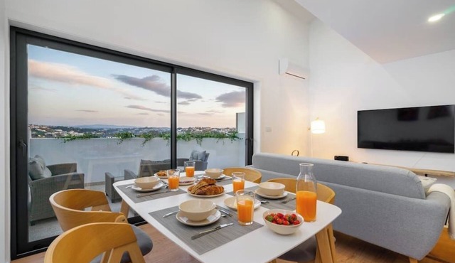 Premium Apartment | Riverside view w/AC & Terrace