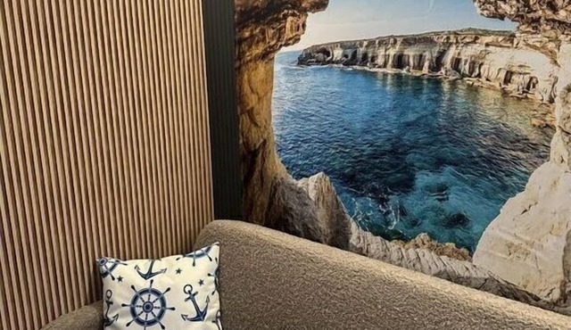 Premium Houseboat Blue Lagoon
