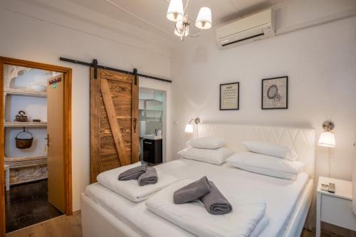 Private Accomodation Linda