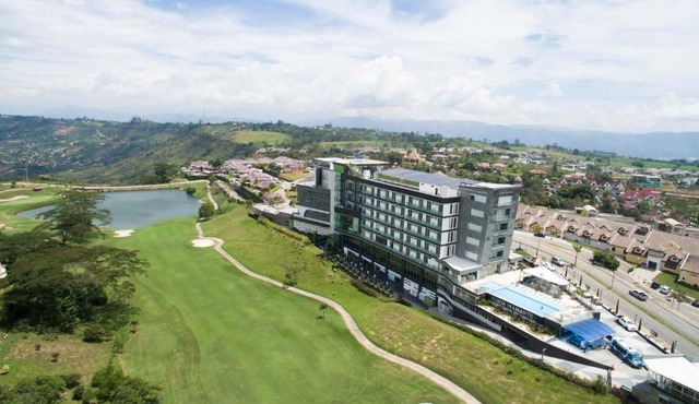 Punta Diamante Premium Hotel