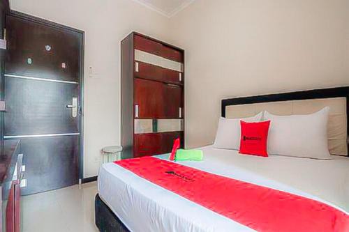 RedDoorz near E Walk Mall Balikpapan
