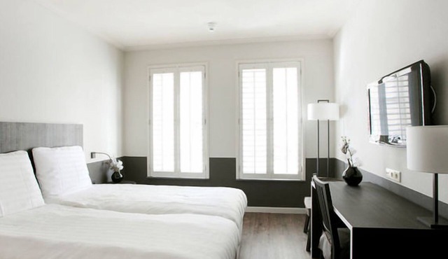 Relaxing Stay Near Naarderbos Trails & De Kemphaan Park