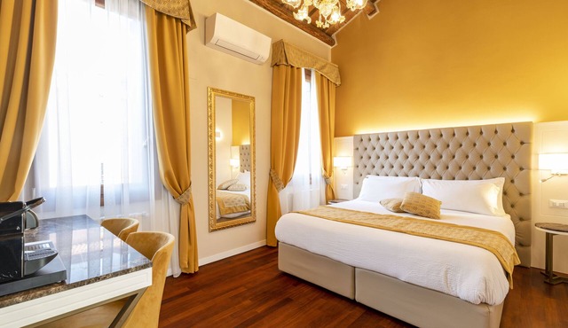 Residenza La Duchessa Deluxe Rooms