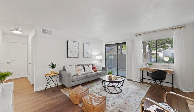 Retreat to a Charming and Trendy Apartment