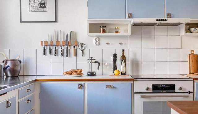 Retro Retreat with Modern Comforts