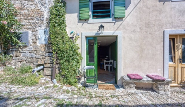 Romantic Casa Amica with Free Parking