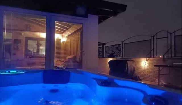 Rooftop terrace - Elegant penthouse with Jacuzzi