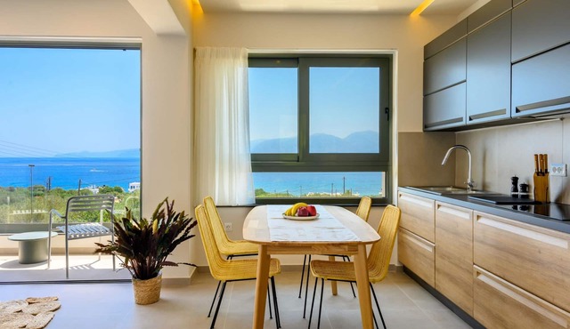 Roots Suites in Crete