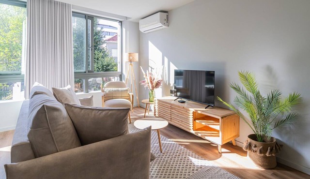 RUAH S - Splendid Flat by LovelyStay