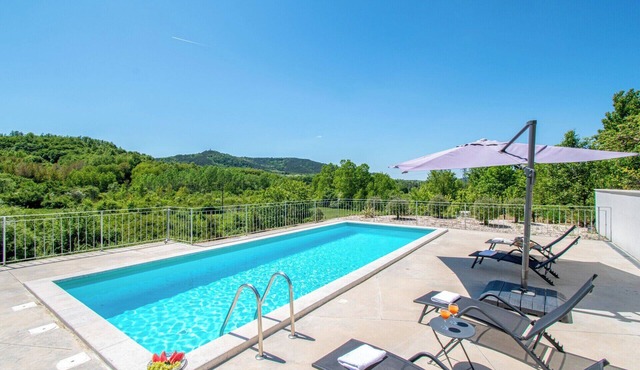 Rural detached beautiful villa with private pool