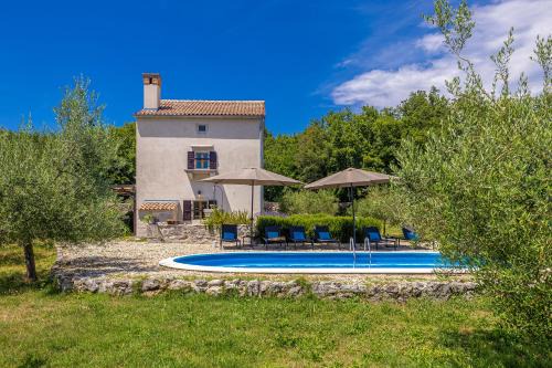 Rustic Holiday house Harmonie with private pool and large garden - Kapovci, Island Krk