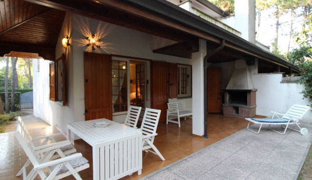 Seafront villa in Lignano Riviera