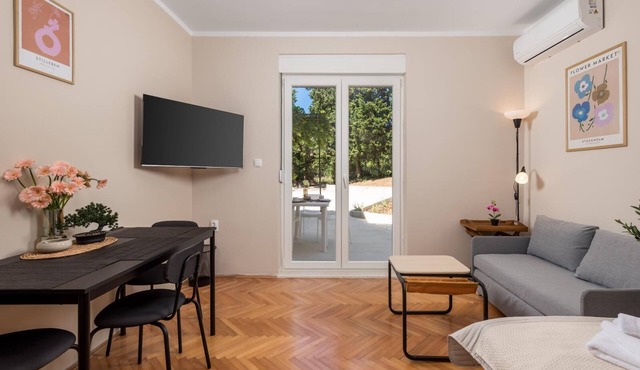 Seaview Garden Premium Studio apartment 1