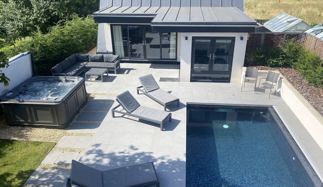Secluded Pool House with private pool and hot tub.