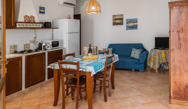 SEGESTA Apt: Mediterranean-style in the center of Favignana, 300m from Sea