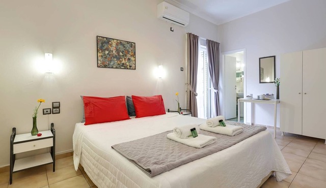 Silver Hotel Athens Triple Room