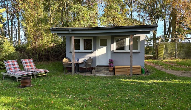 Small wooden bungalow Grundmann with natural garden - Bungalow